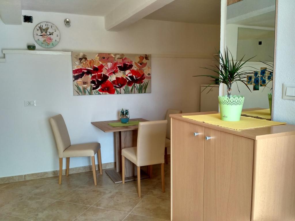 Apartment Igraliste Mirakul Seget Vranjica Dış mekan fotoğraf